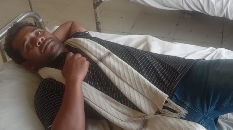 মাছ ব্যবসায়ীর টাকা ছিনতাই, দুই সমন্বয়কের বিরুদ্ধে মামলা